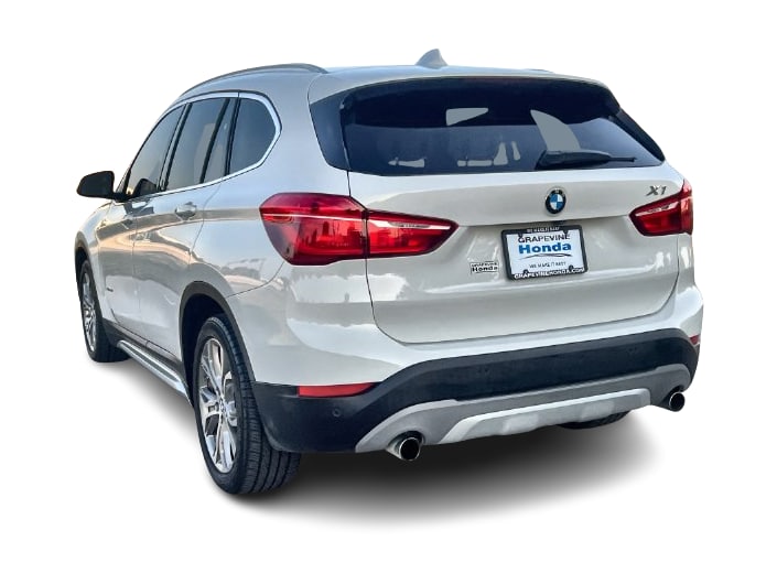 Thumbnail: 2016 BMW X1 - 4
