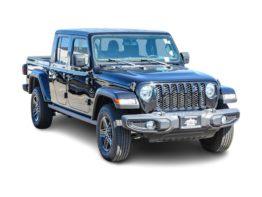 Thumbnail: 2021 Jeep Gladiator - 12