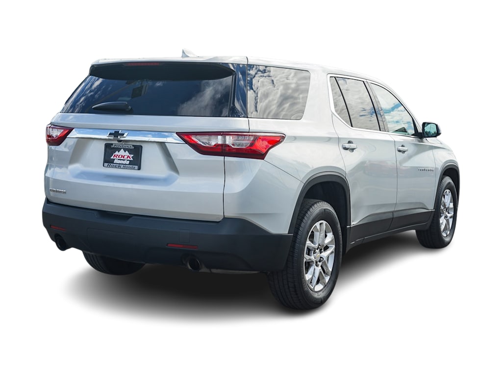 Thumbnail: 2019 Chevrolet Traverse - 16