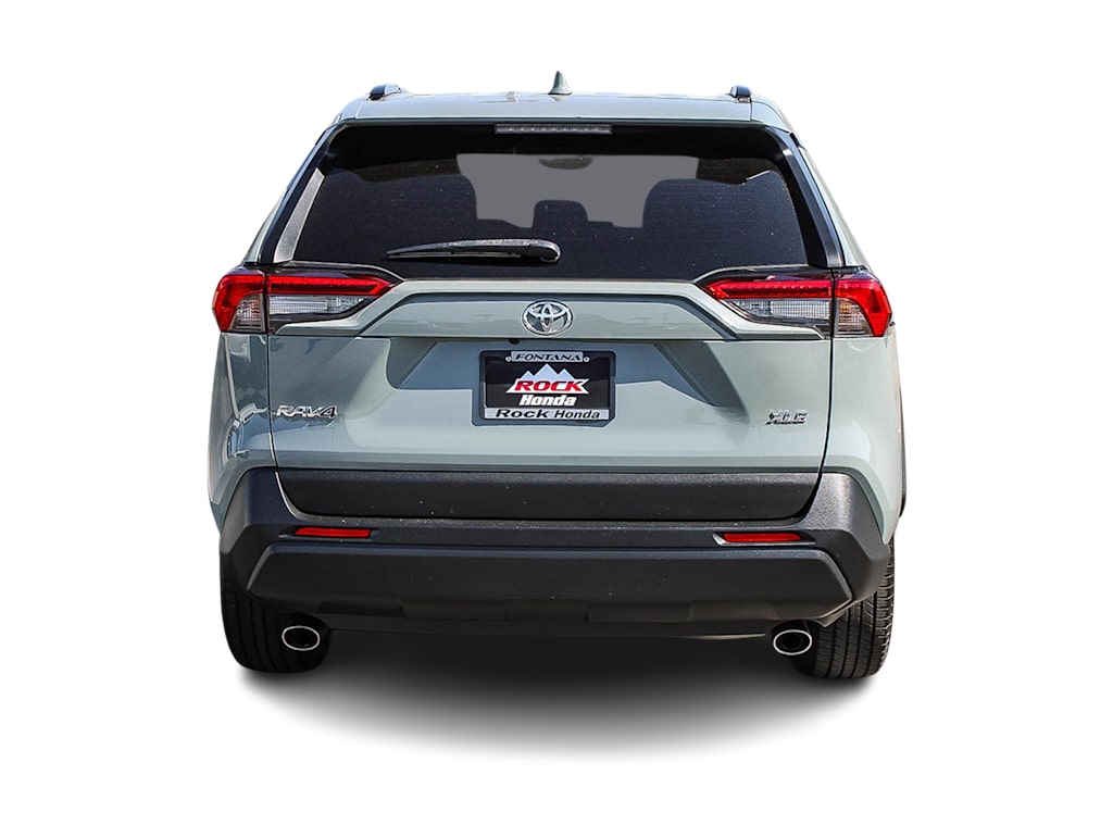 Thumbnail: 2021 Toyota RAV4 - 3