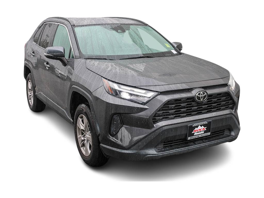 2022 Toyota RAV4 XLE 20