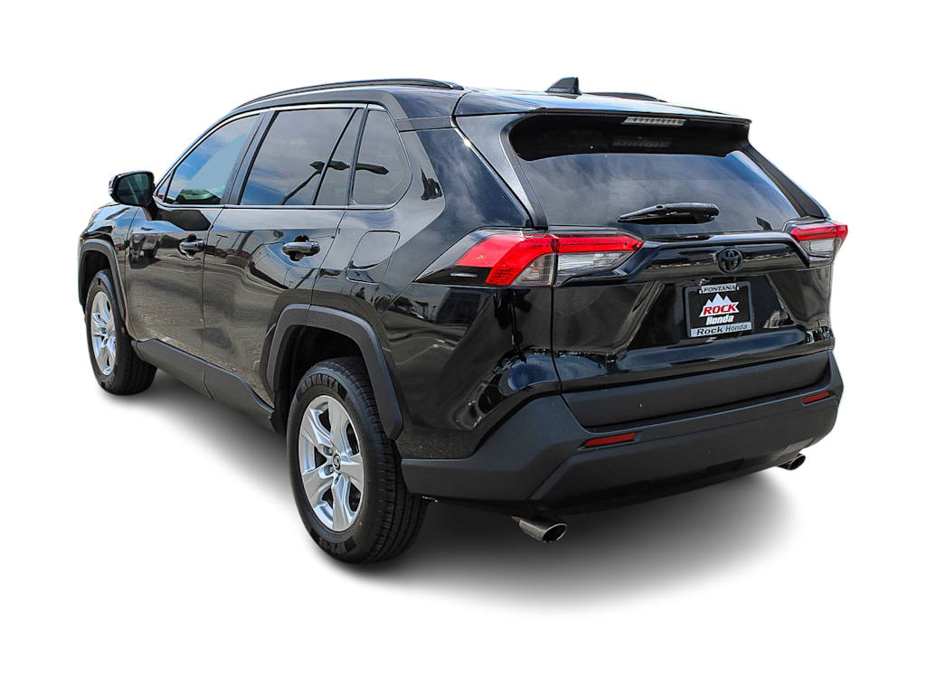 Thumbnail: 2021 Toyota RAV4 - 3