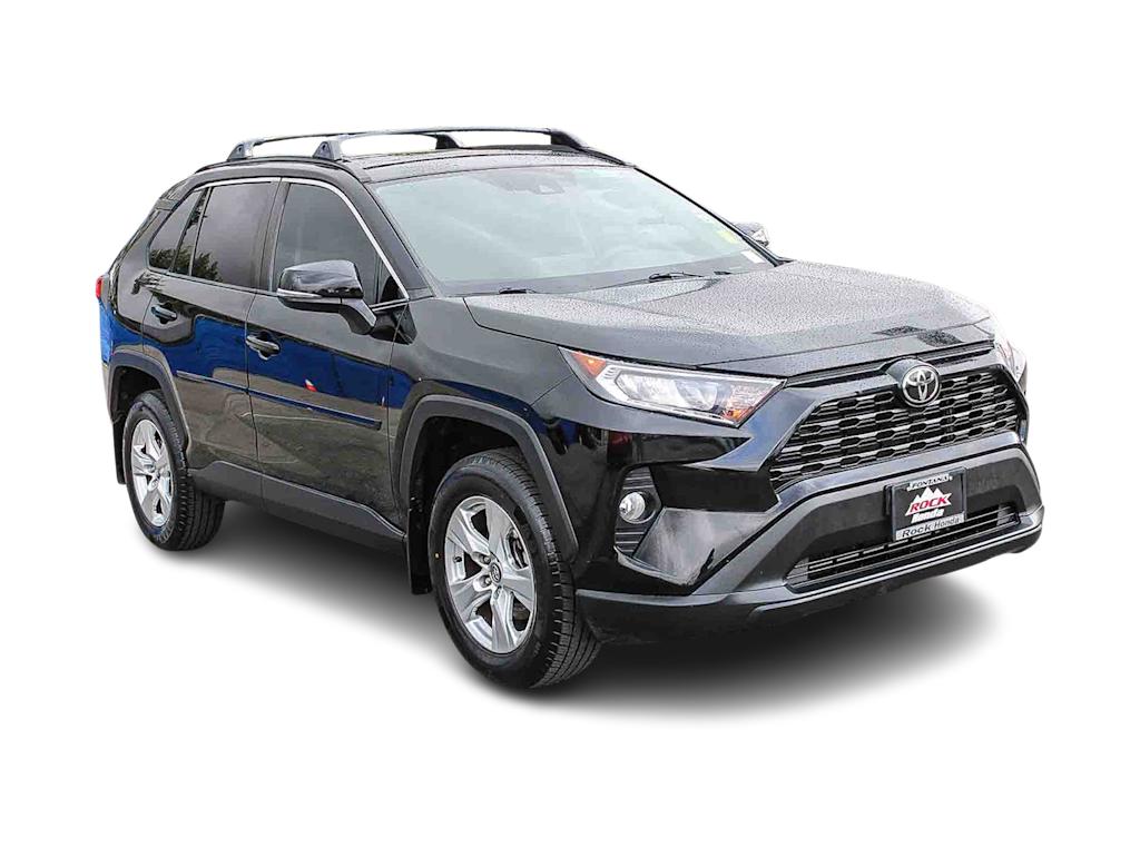 Thumbnail: 2020 Toyota RAV4 - 17