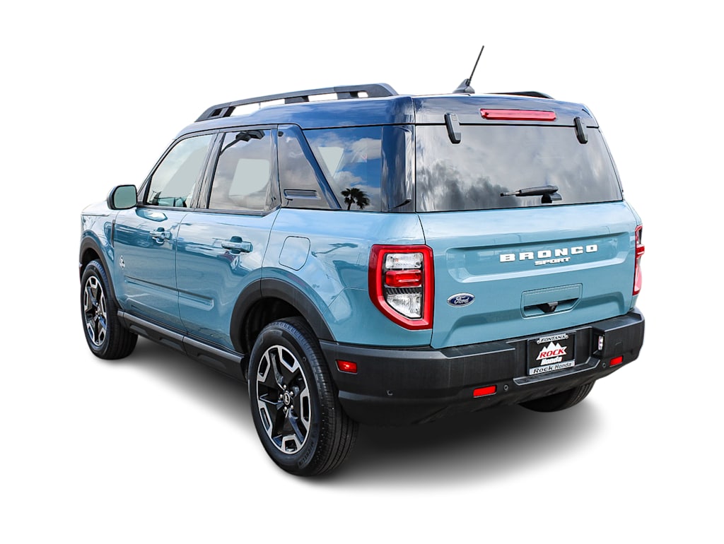 Thumbnail: 2023 Ford Bronco Sport - 3