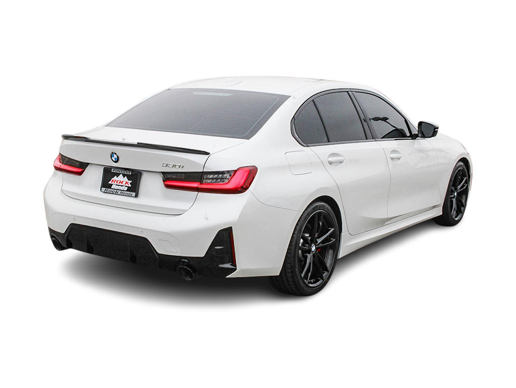 Thumbnail: 2024 BMW 3 Series - 21