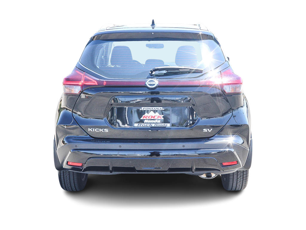 Thumbnail: 2021 Nissan Kicks - 4