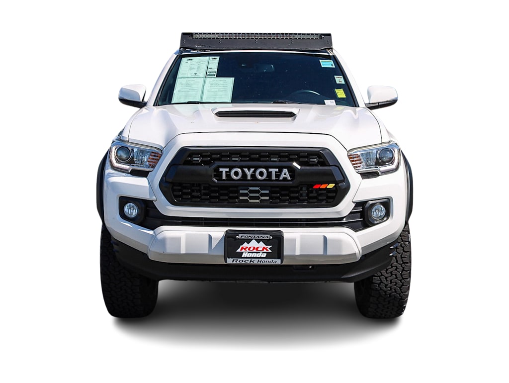 Thumbnail: 2020 Toyota Tacoma - 4