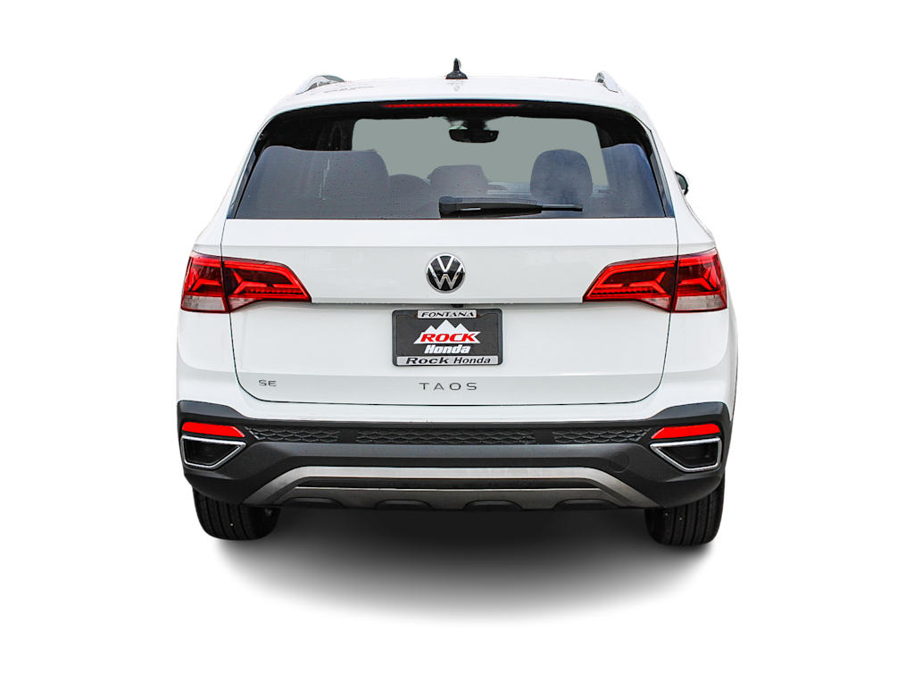 Thumbnail: 2022 Volkswagen Taos - 4