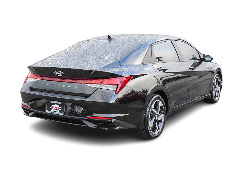 Thumbnail: 2023 Hyundai Elantra - 21