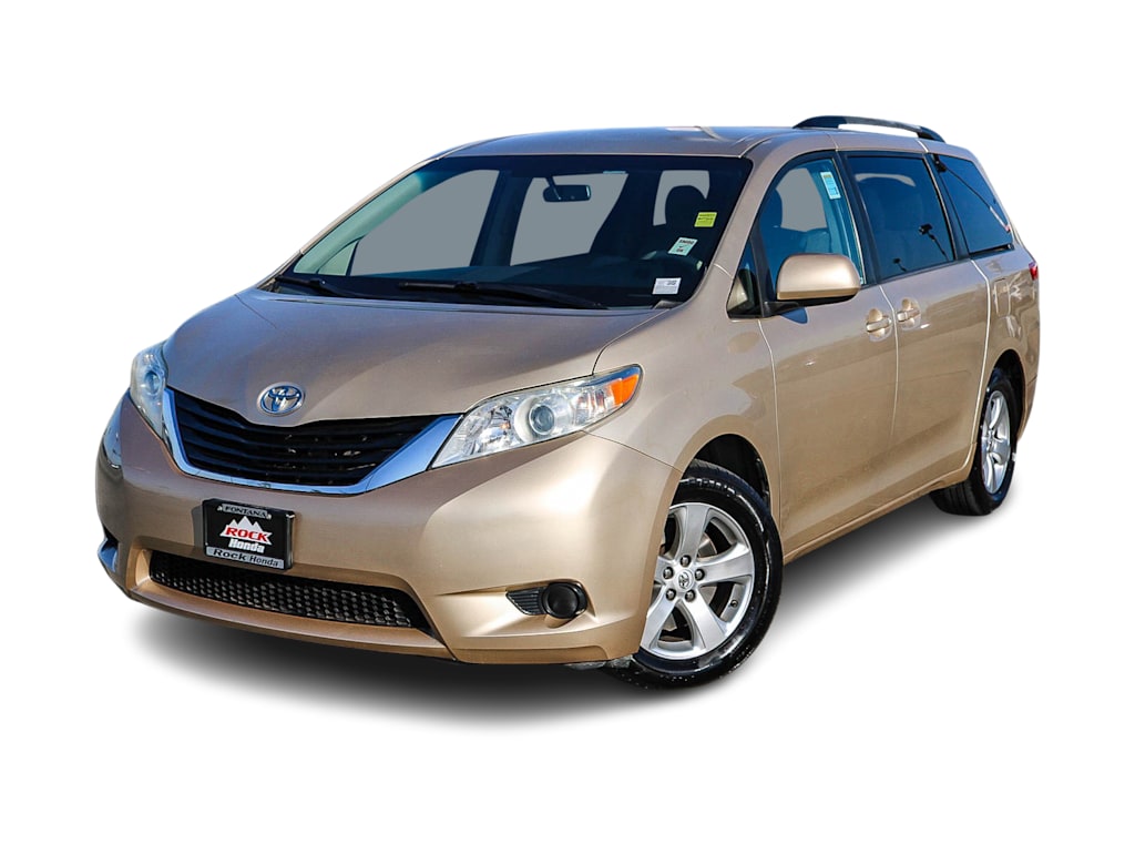 Used 2013 Toyota Sienna LE with VIN 5TDKK3DC2DS382074 for sale in Casper, WY