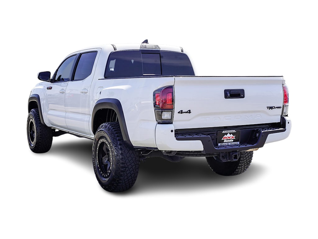 Thumbnail: 2018 Toyota Tacoma - 3