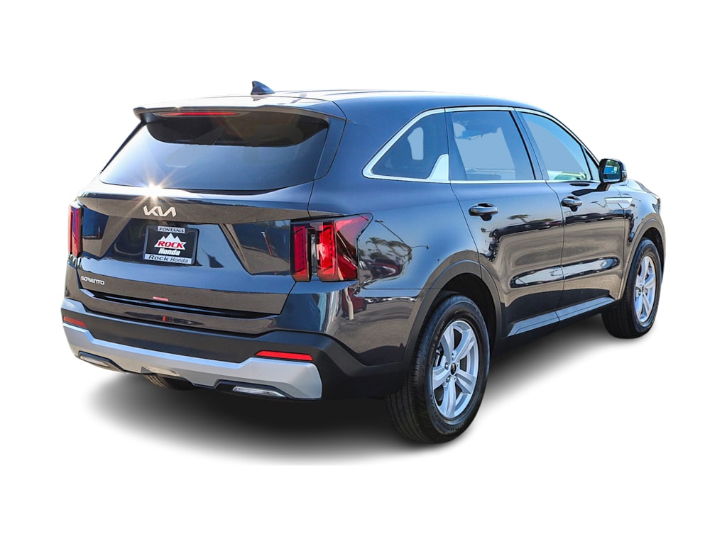 Thumbnail: 2026 Kia Sorento - 18