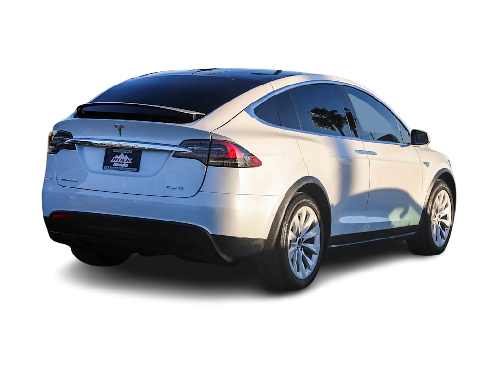 Thumbnail: 2016 Tesla Model X - 17
