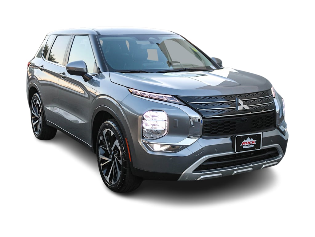 2023 Mitsubishi Outlander SE 18