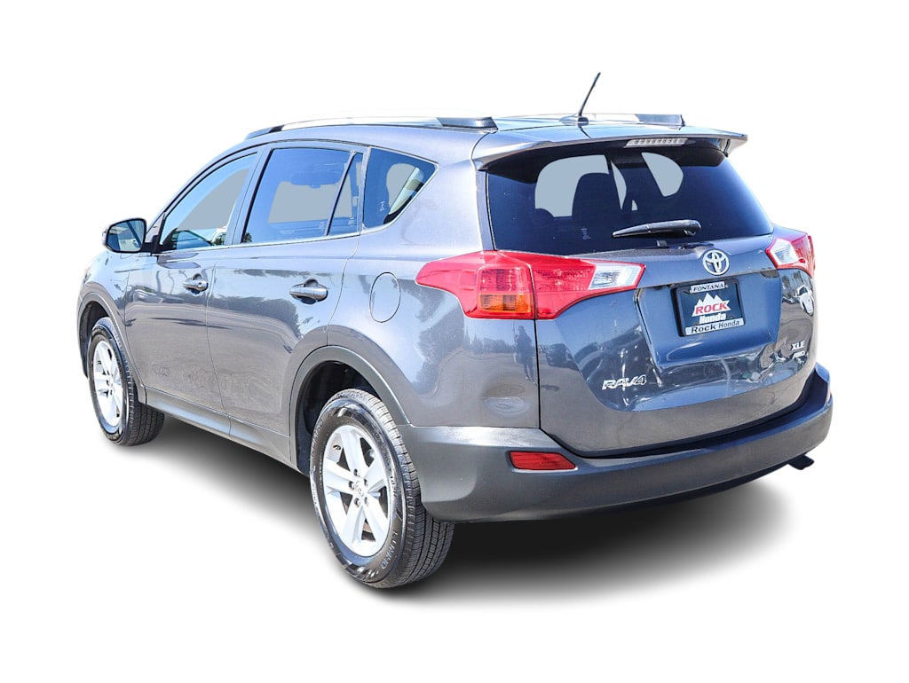 Thumbnail: 2014 Toyota RAV4 - 3