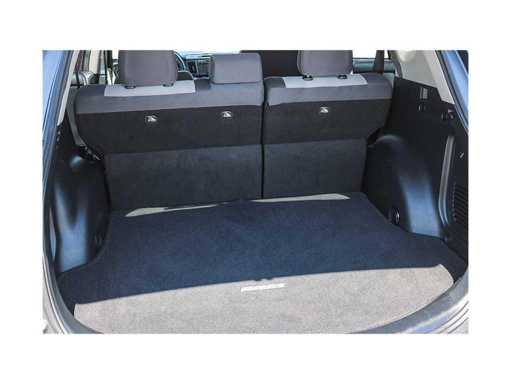 Thumbnail: 2014 Toyota RAV4 - 16
