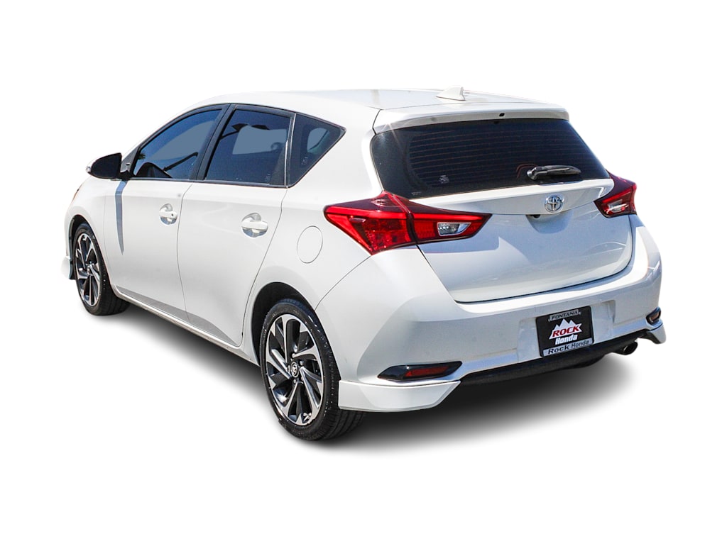 Thumbnail: 2017 Toyota Corolla iM - 3