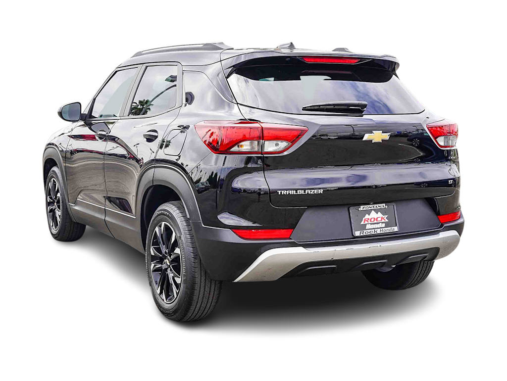 Thumbnail: 2022 Chevrolet TrailBlazer - 3