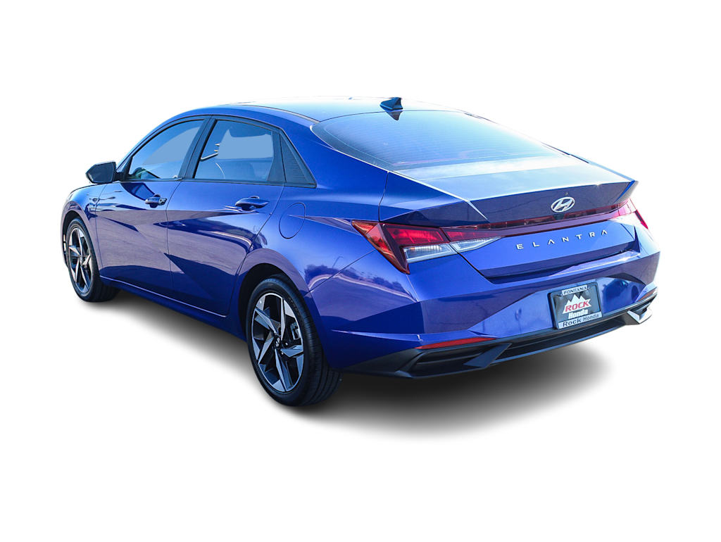 Thumbnail: 2023 Hyundai Elantra - 3