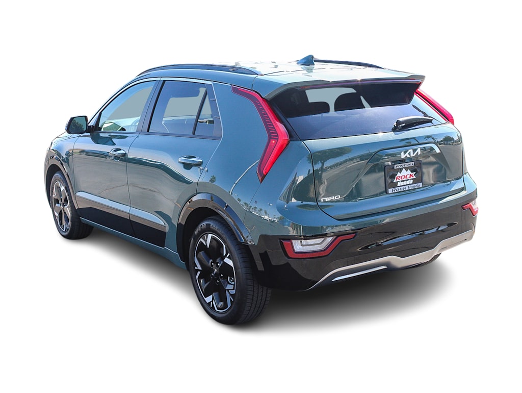 Thumbnail: 2023 Kia Niro - 3