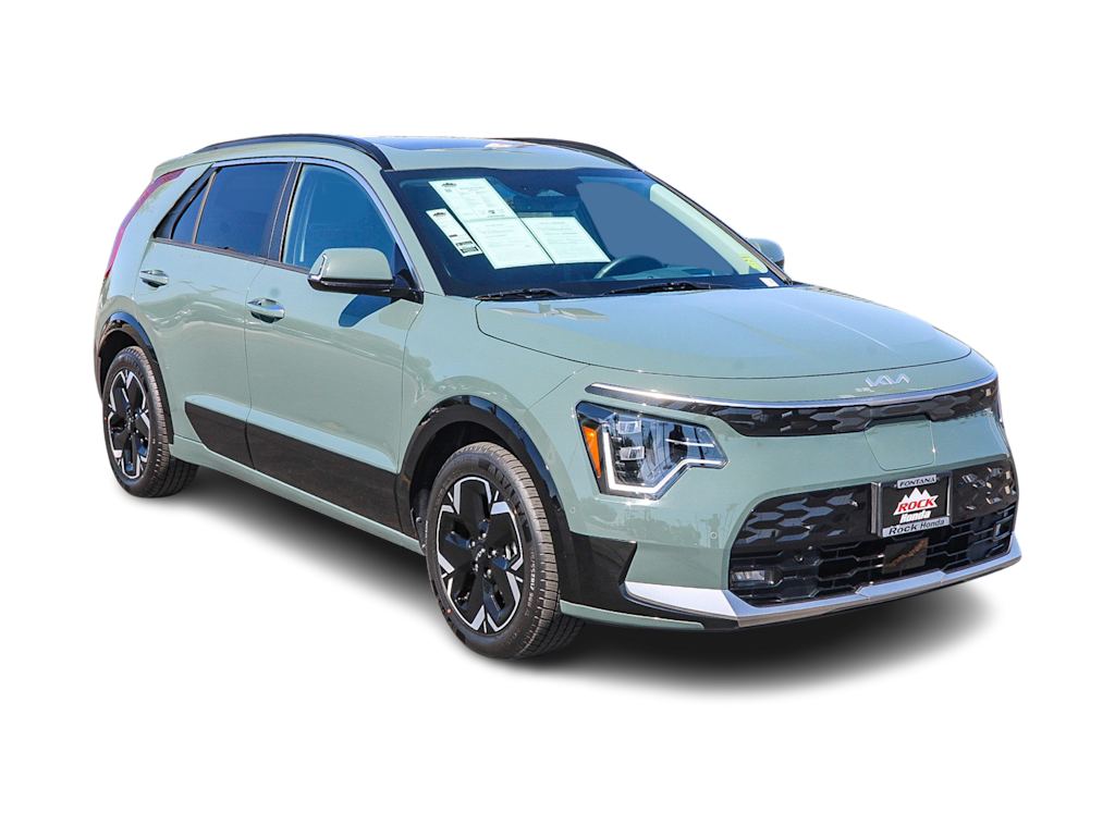 Thumbnail: 2023 Kia Niro - 16
