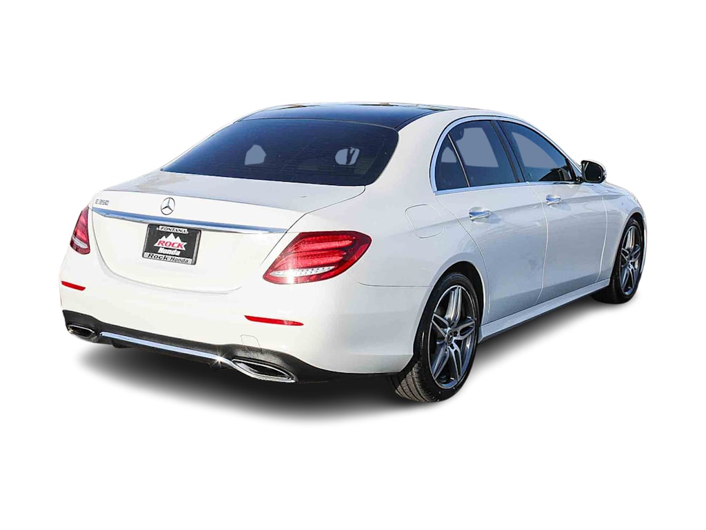 Thumbnail: 2020 Mercedes-Benz E-Class - 20