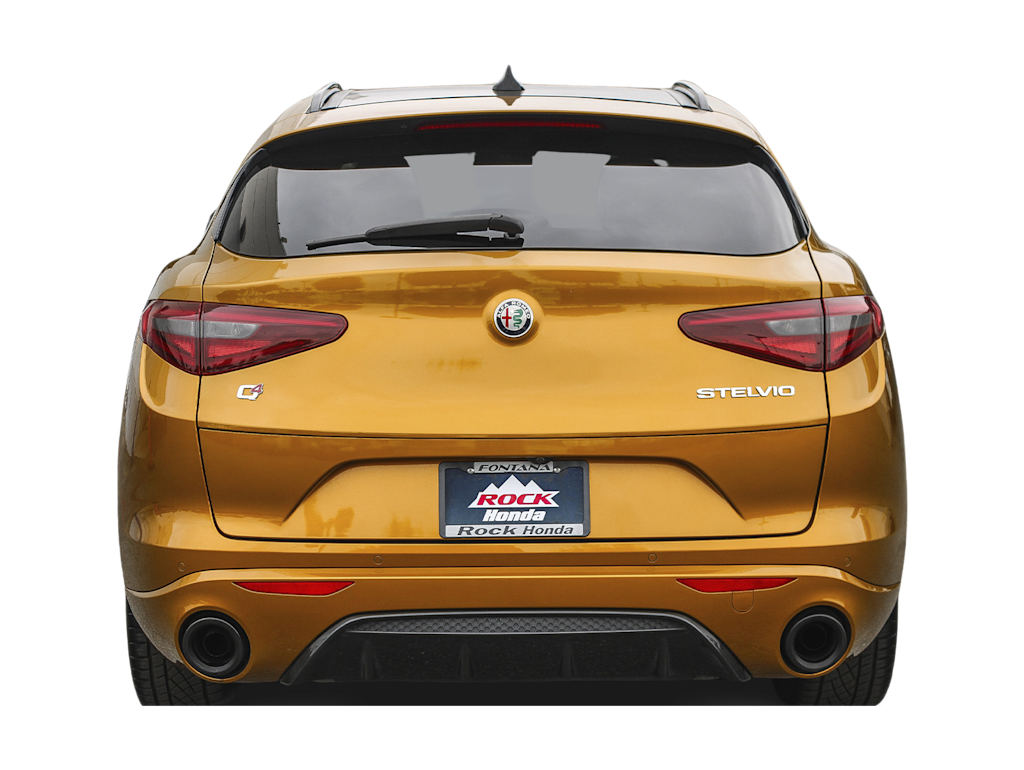 2022 Alfa Romeo Stelvio Ti 4