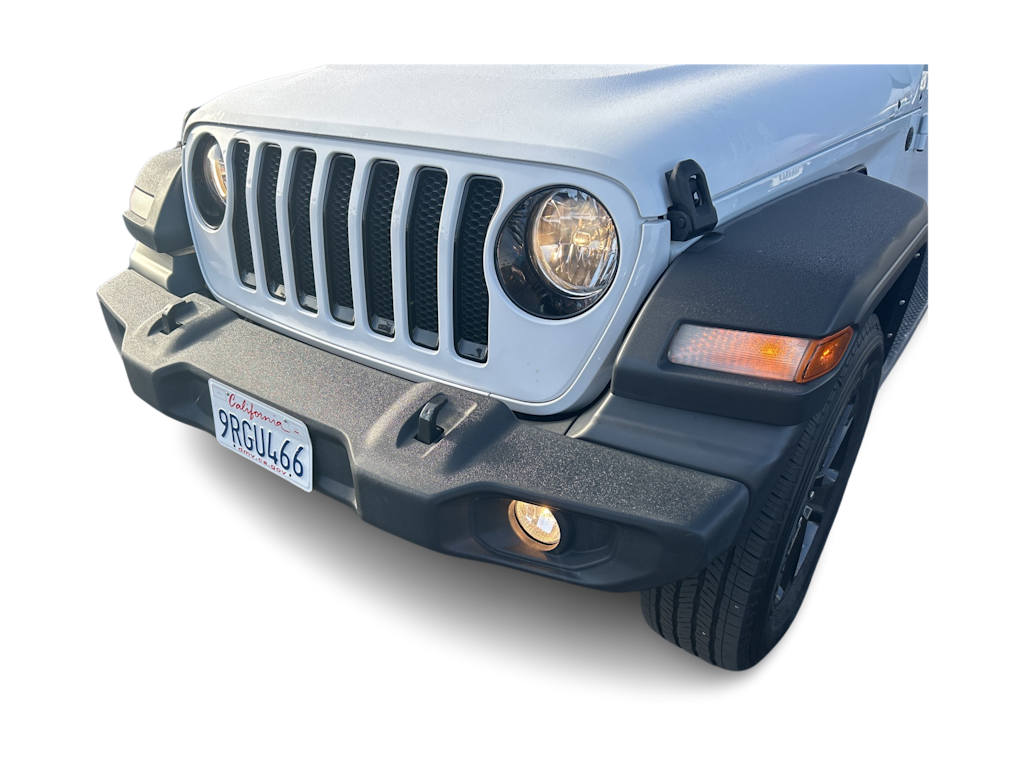 Thumbnail: 2021 Jeep Wrangler - 24