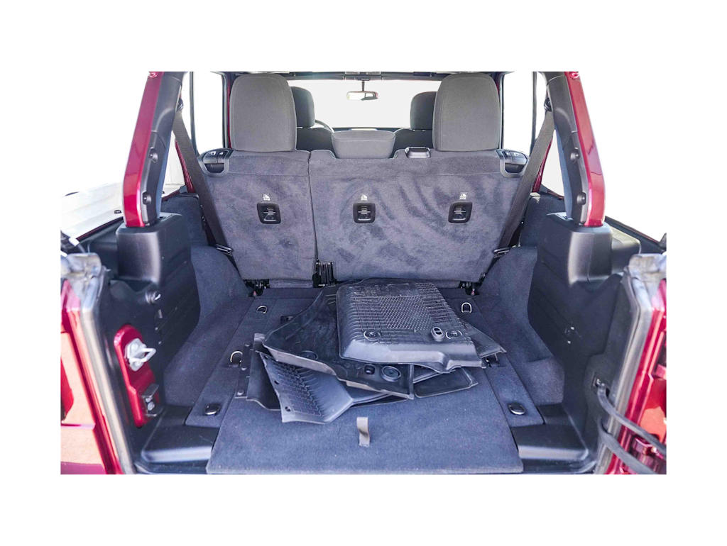 Thumbnail: 2021 Jeep Wrangler - 15