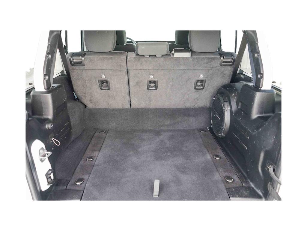 Thumbnail: 2023 Jeep Wrangler - 15