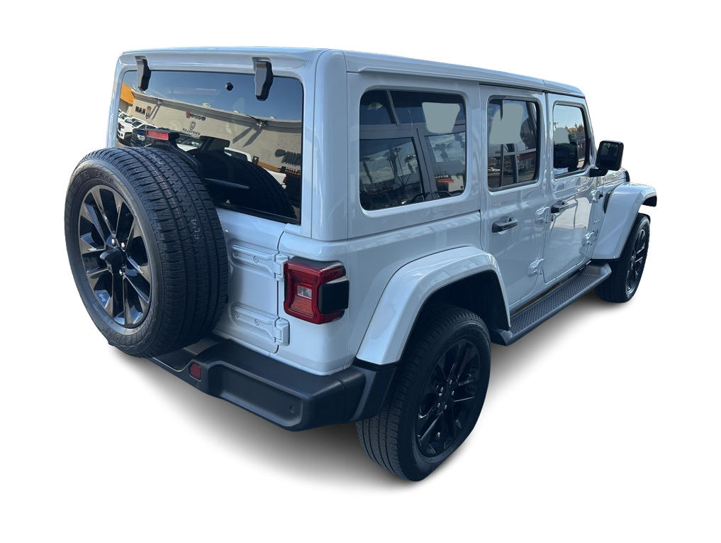 2021 Jeep Wrangler Unlimited Sahara 4xe 19