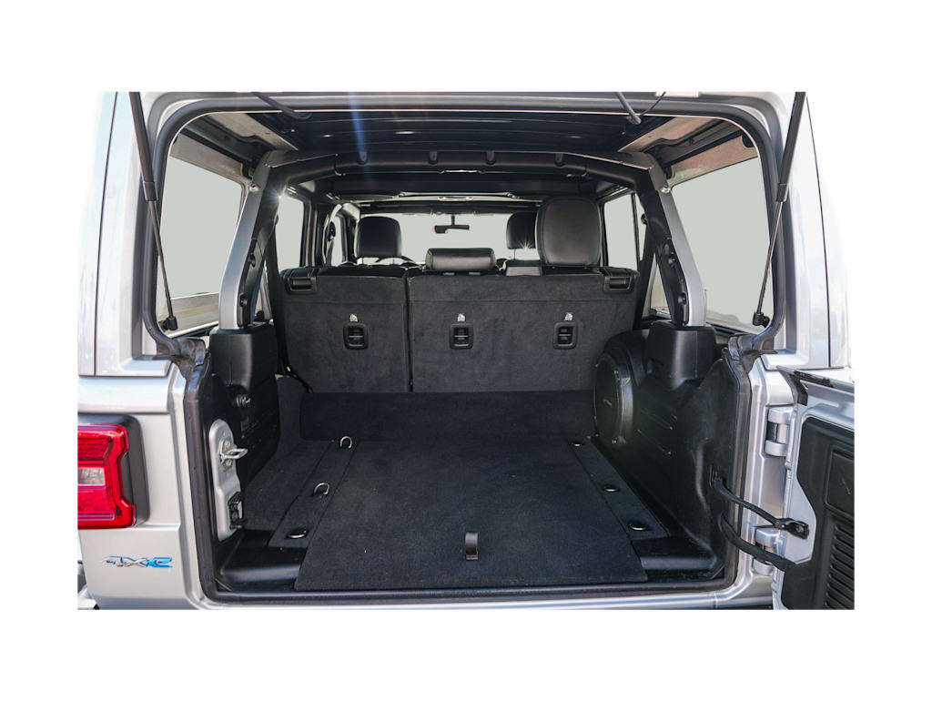 Thumbnail: 2022 Jeep Wrangler - 15