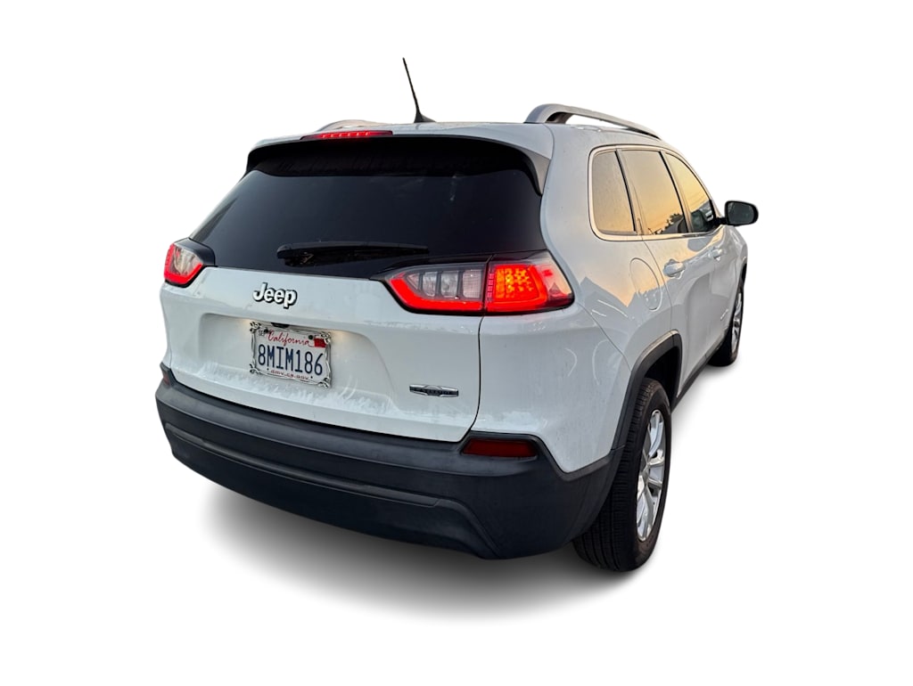 Thumbnail: 2019 Jeep Cherokee - 14