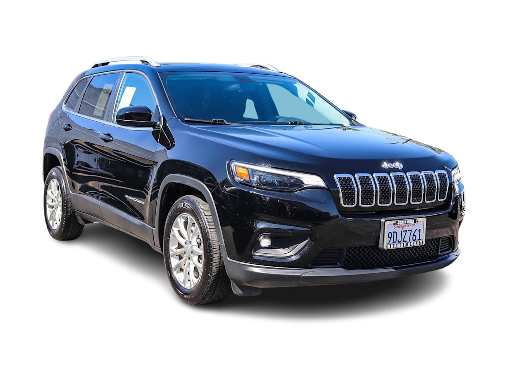Thumbnail: 2019 Jeep Cherokee - 17
