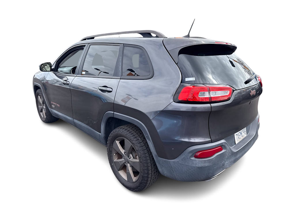 Thumbnail: 2017 Jeep Cherokee - 22