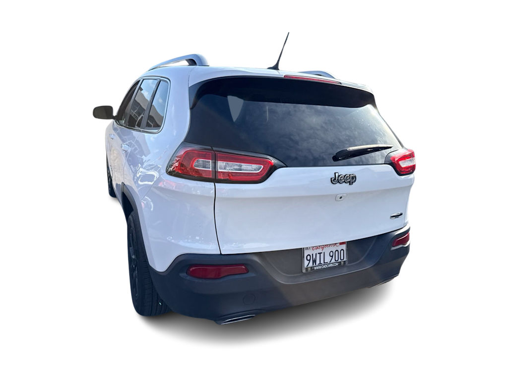 Thumbnail: 2018 Jeep Cherokee - 4