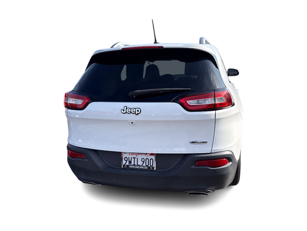 Thumbnail: 2018 Jeep Cherokee - 17