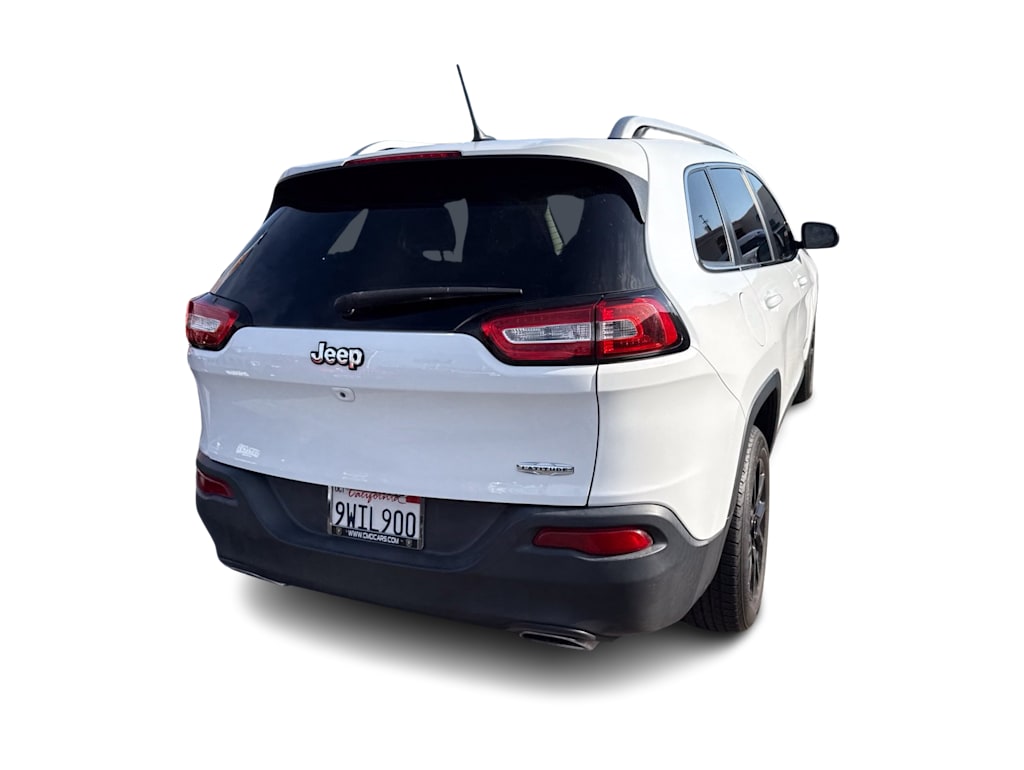 Thumbnail: 2018 Jeep Cherokee - 5