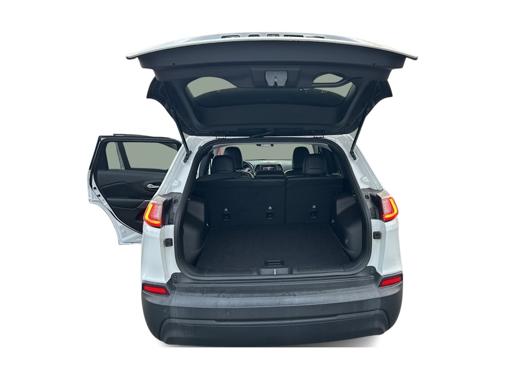 Thumbnail: 2019 Jeep Cherokee - 18