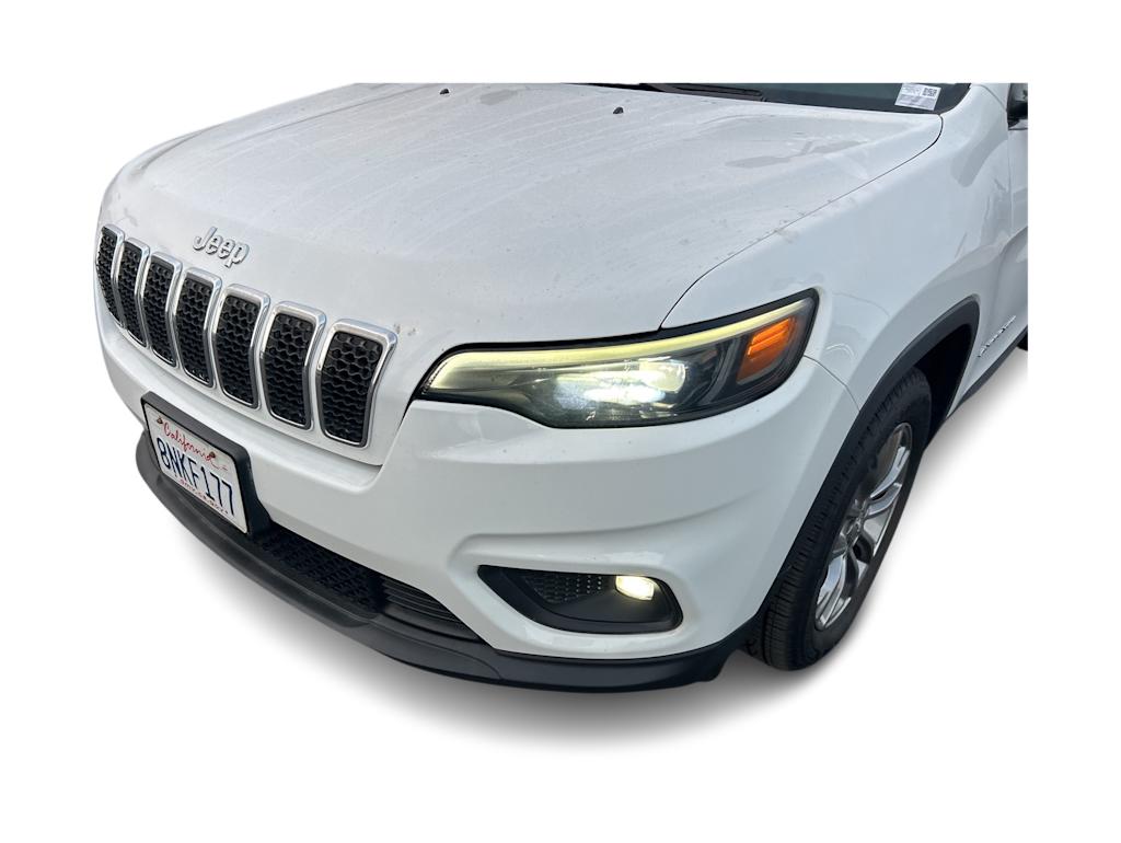 Thumbnail: 2019 Jeep Cherokee - 25