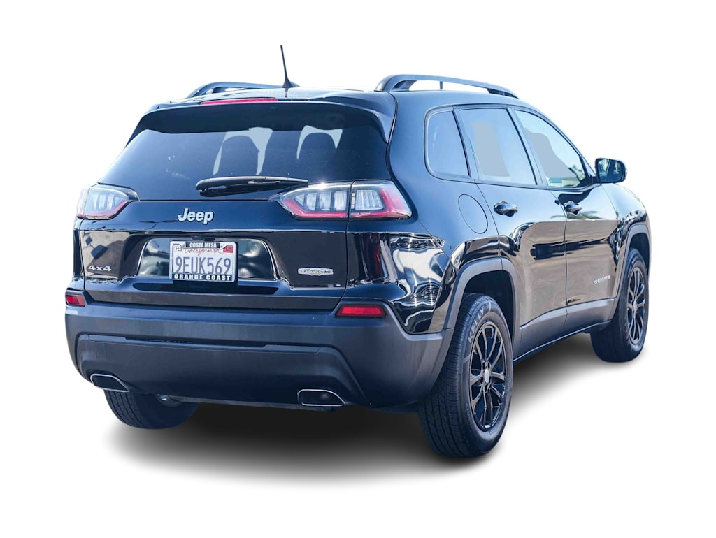 Thumbnail: 2022 Jeep Cherokee - 17