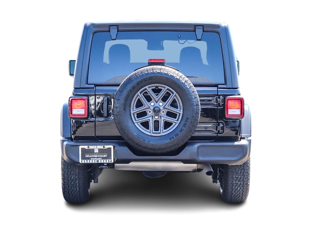 Thumbnail: 2025 Jeep Wrangler - 4