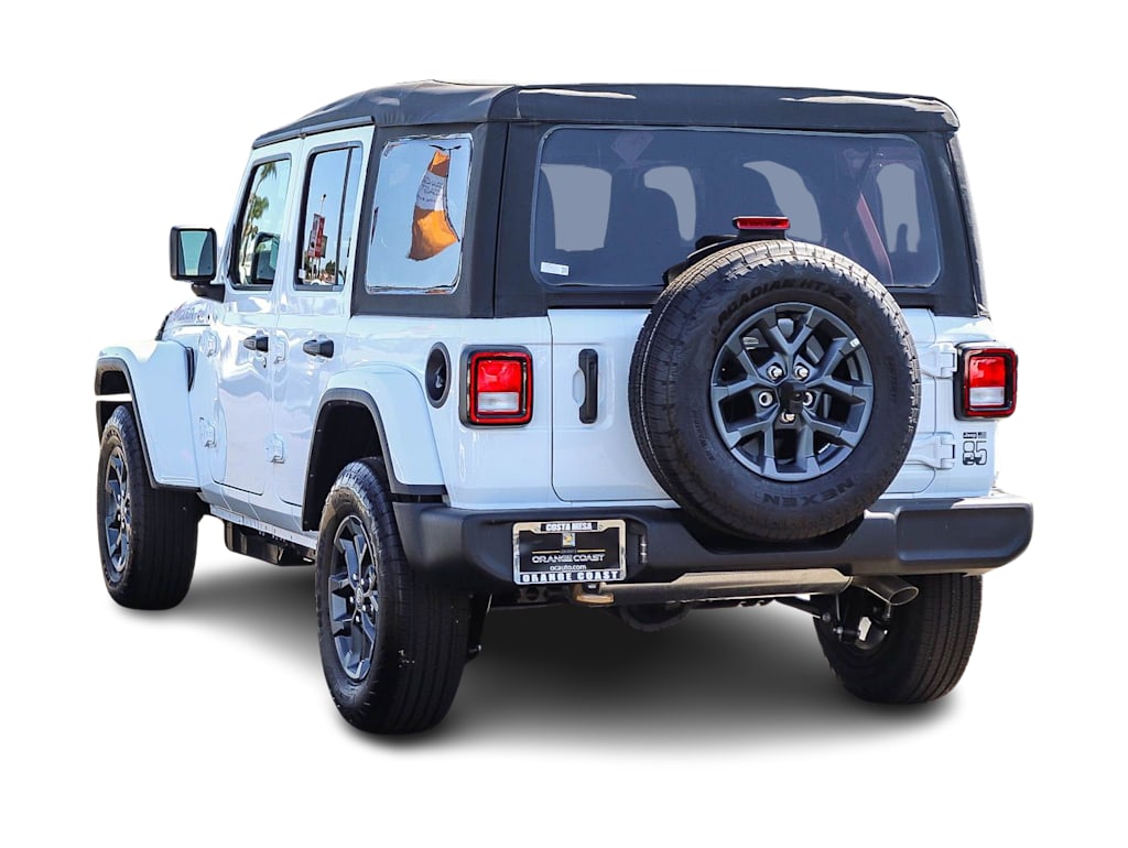 Thumbnail: 2026 Jeep Wrangler - 3