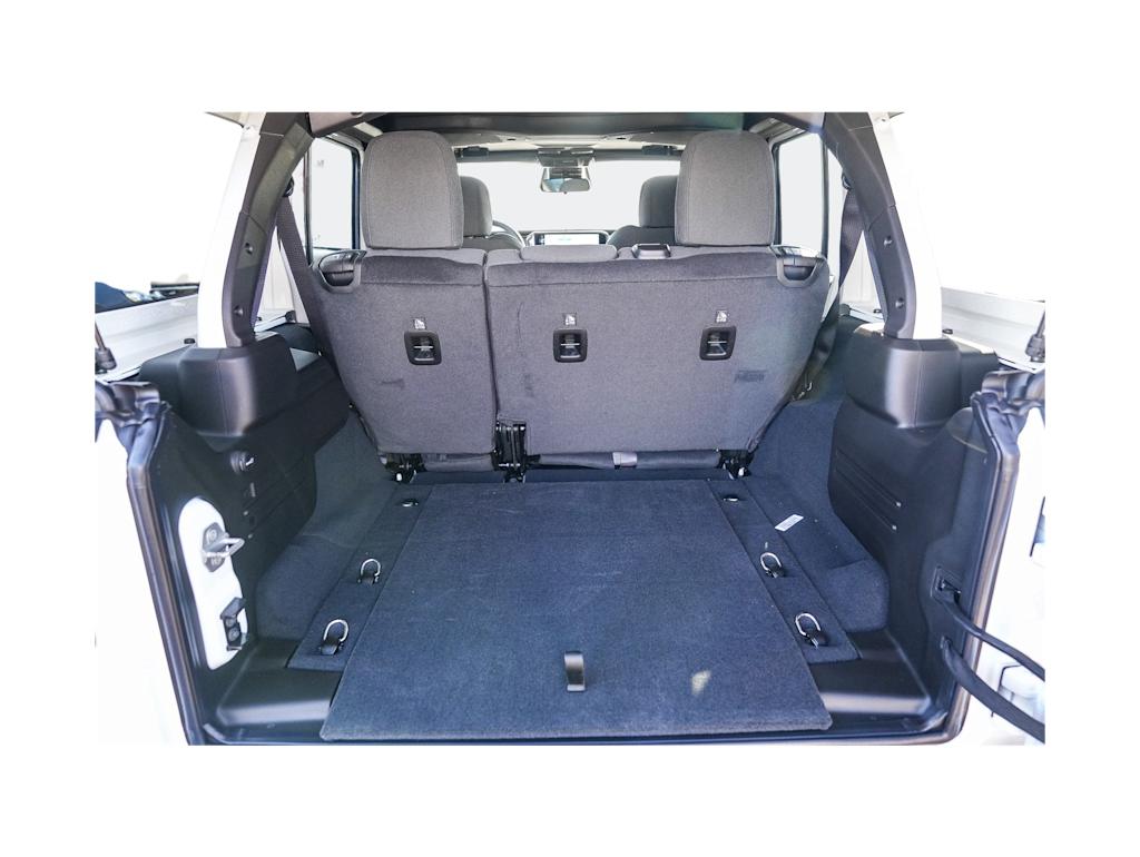 Thumbnail: 2026 Jeep Wrangler - 16