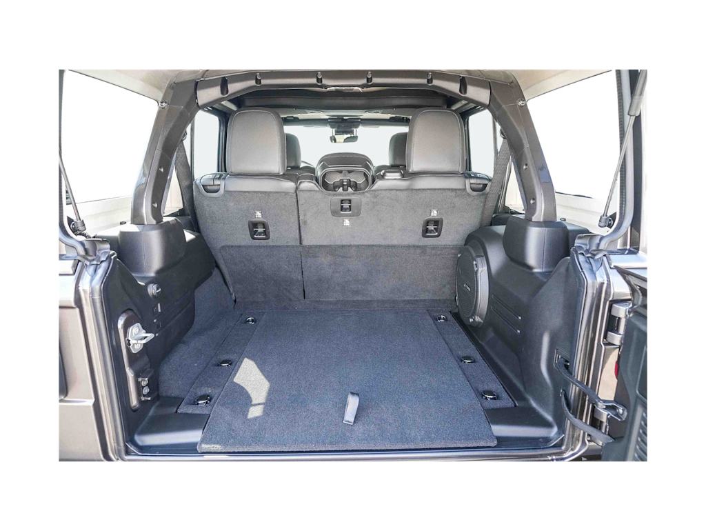 Thumbnail: 2025 Jeep Wrangler - 17