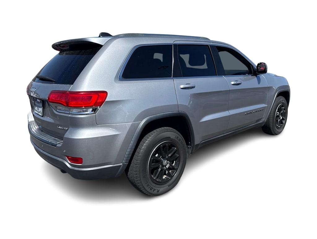Thumbnail: 2018 Jeep Grand Cherokee - 20
