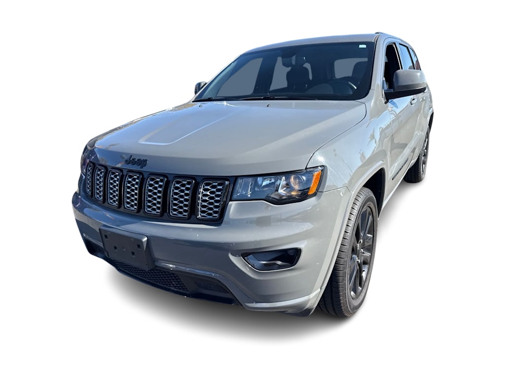 Thumbnail: 2020 Jeep Grand Cherokee - 10