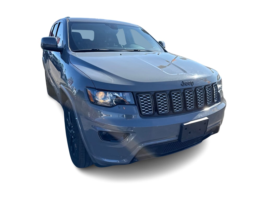 Thumbnail: 2020 Jeep Grand Cherokee - 15