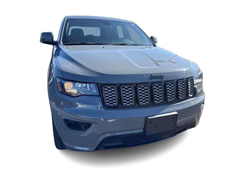 Thumbnail: 2020 Jeep Grand Cherokee - 14