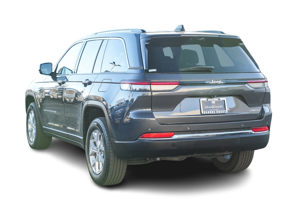 Thumbnail: 2023 Jeep Grand Cherokee - 3